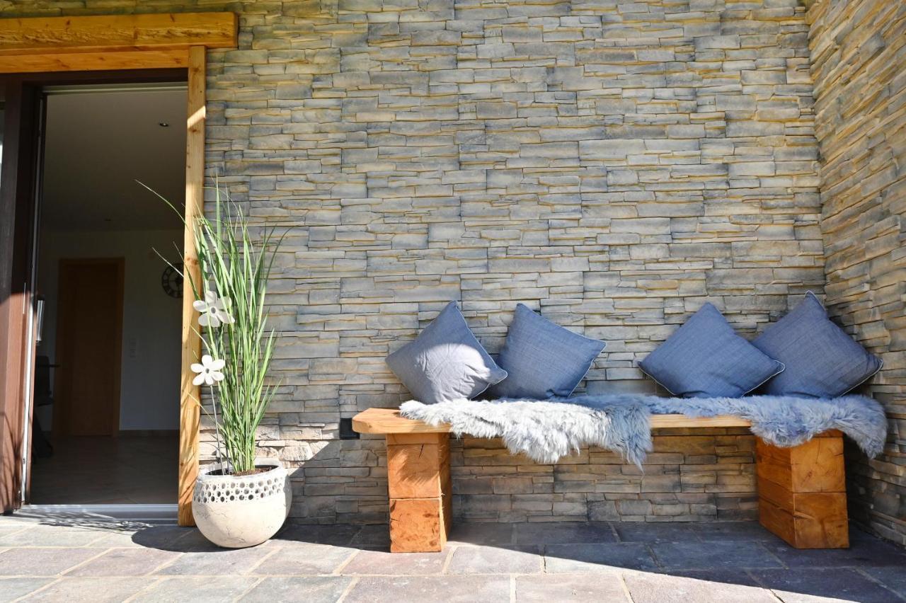Apartment Marent Garten Chalet Vandans Bagian luar foto