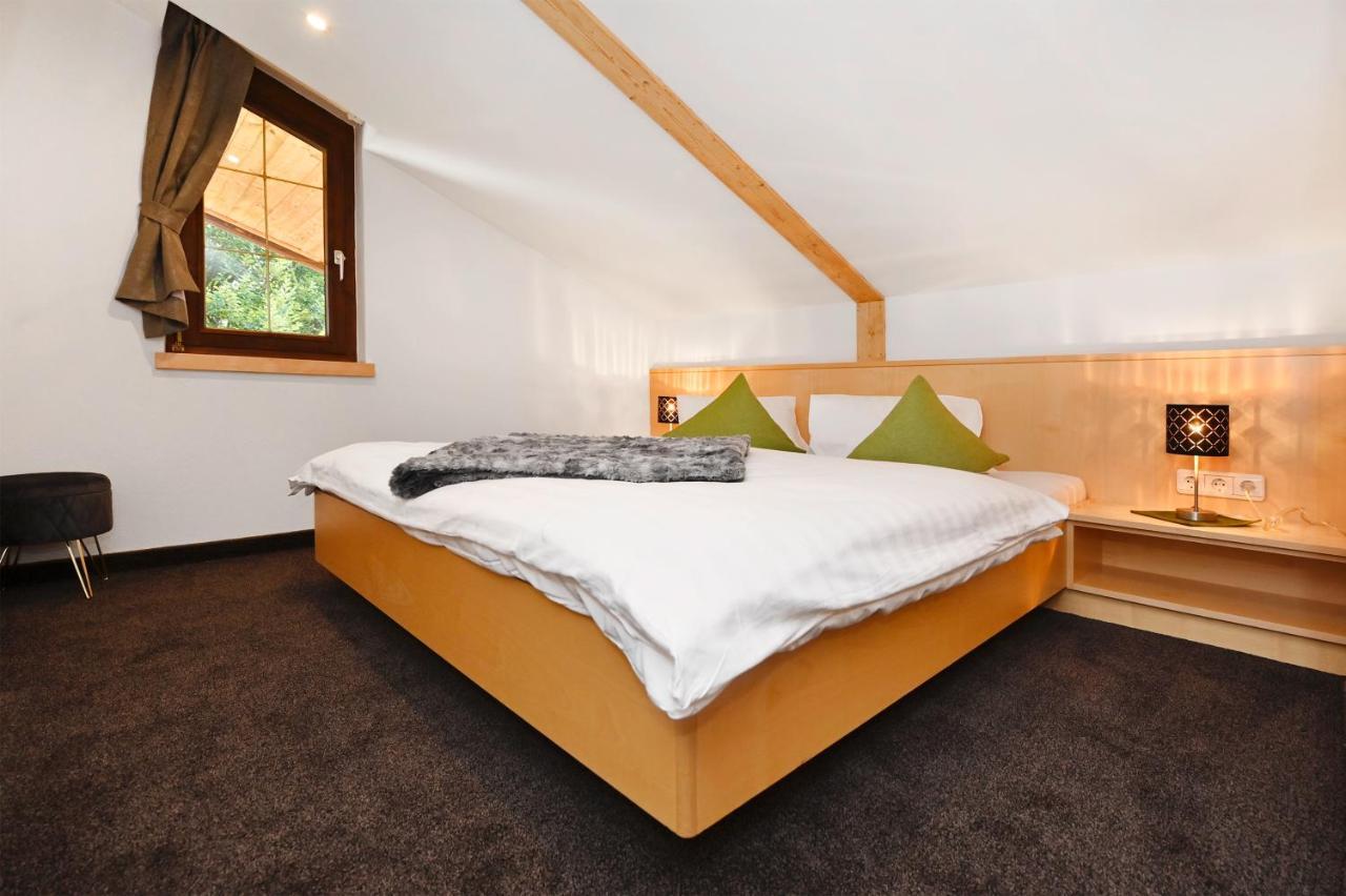 Apartment Marent Garten Chalet Vandans Bagian luar foto
